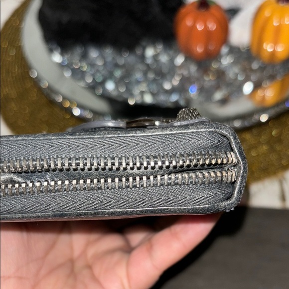 Balenciaga Black Leather Wallet - Picture 8 of 9